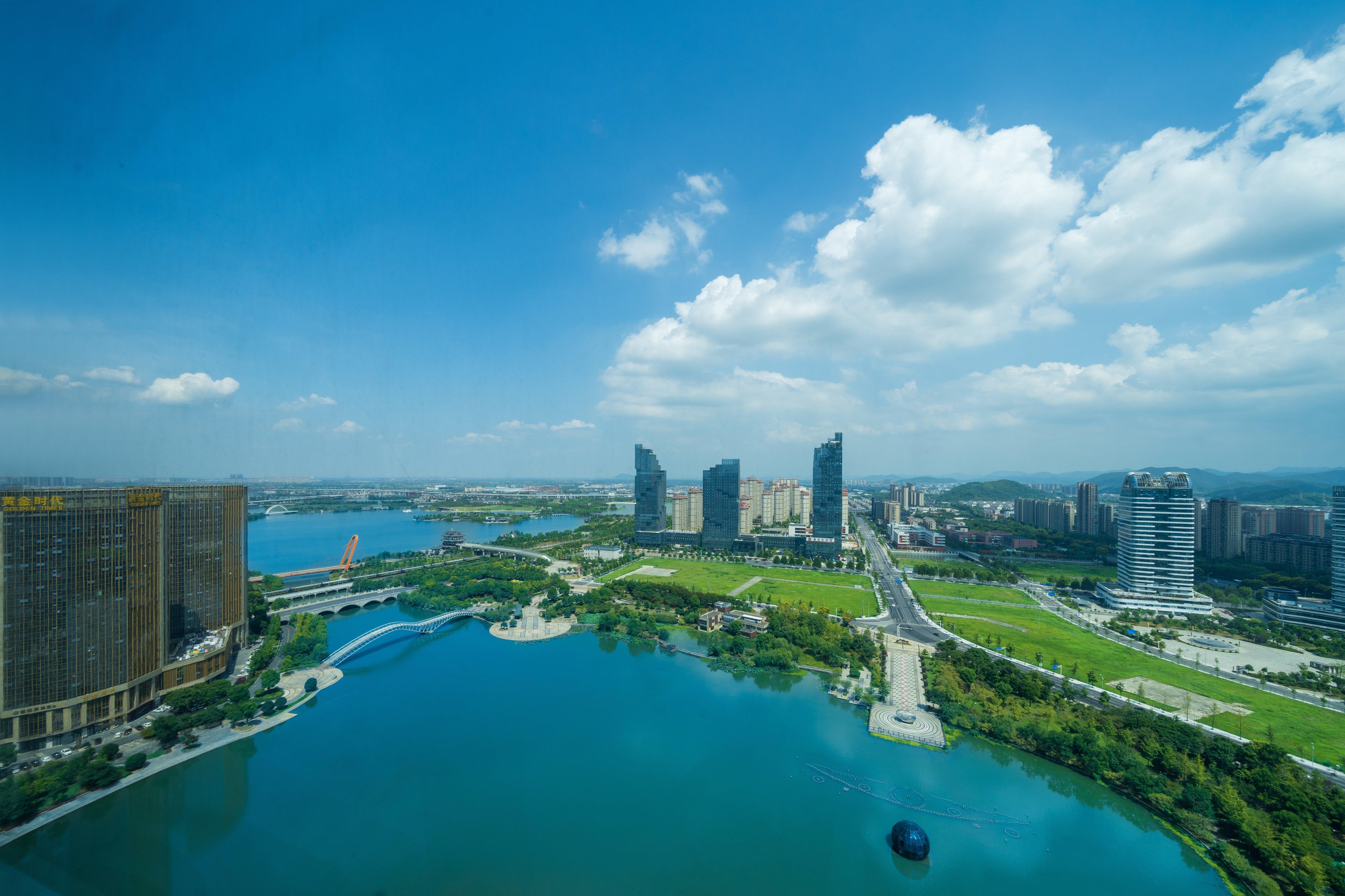 คราวน์ พลาซา ส้าวซิง Hotel เส้าซิง ภายนอก รูปภาพ